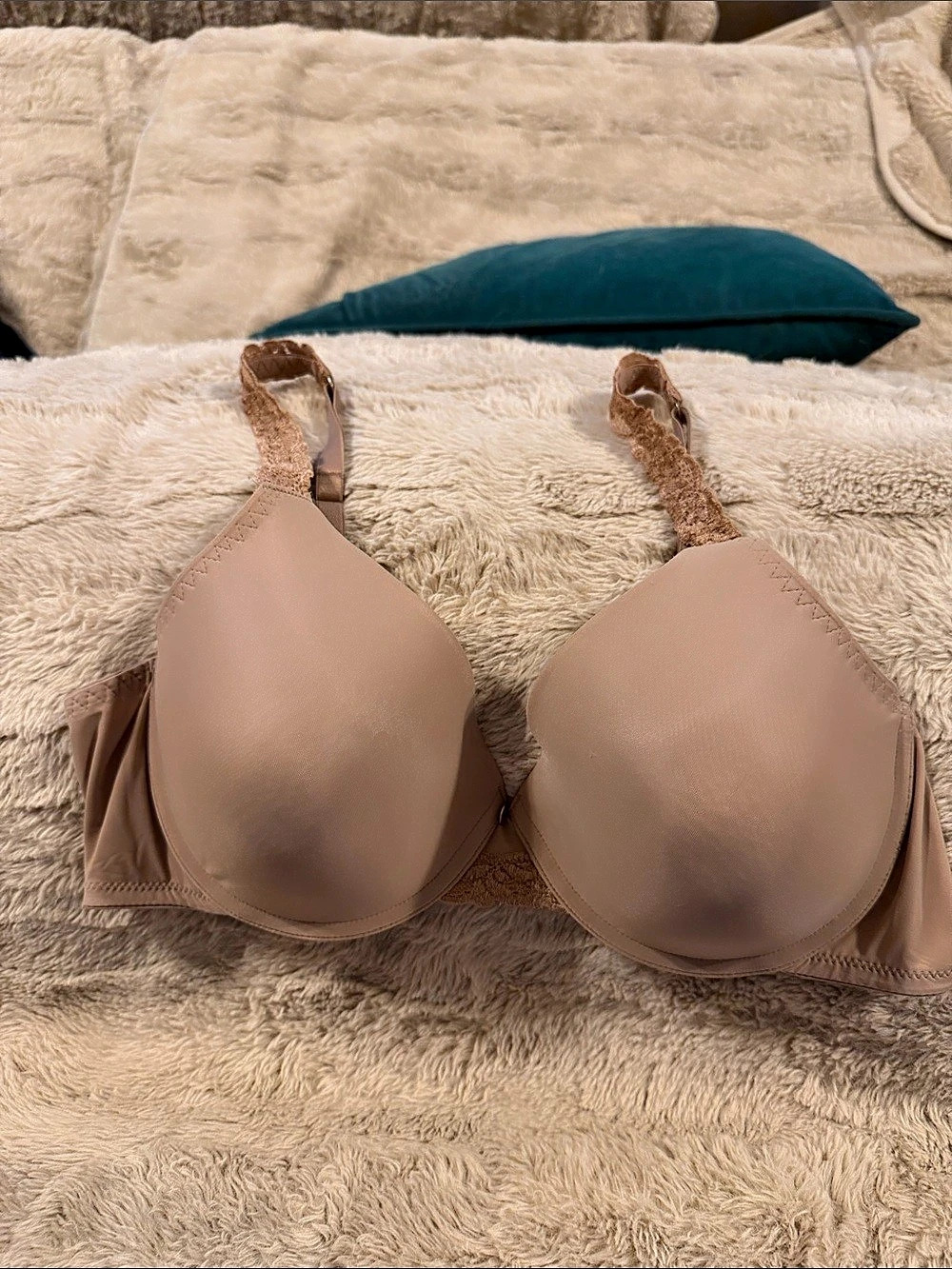 Natori beige tan nude  Bra underwire 36D Lacey strap Nordstrom